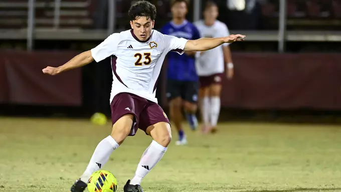Perez Hat Trick Leads Winthrop Men's Soccer Past Presbyterian in Rock Hill, Near Fort Mill and South Charlotte